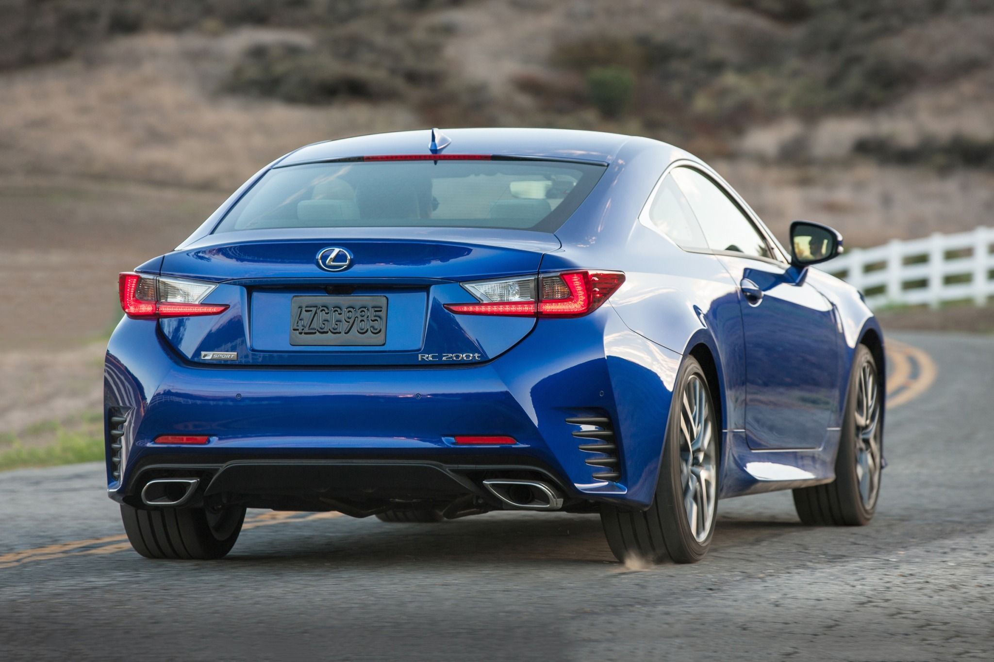 Lexus rc 200t